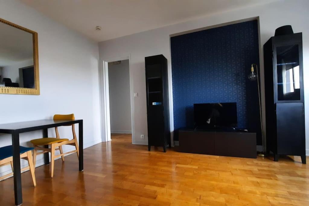 Appartement 2 Pieces Tres Lumineux La Garenne-Colombes Dış mekan fotoğraf